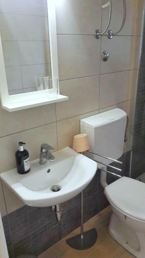 Olea Apartment غييكا المظهر الخارجي الصورة